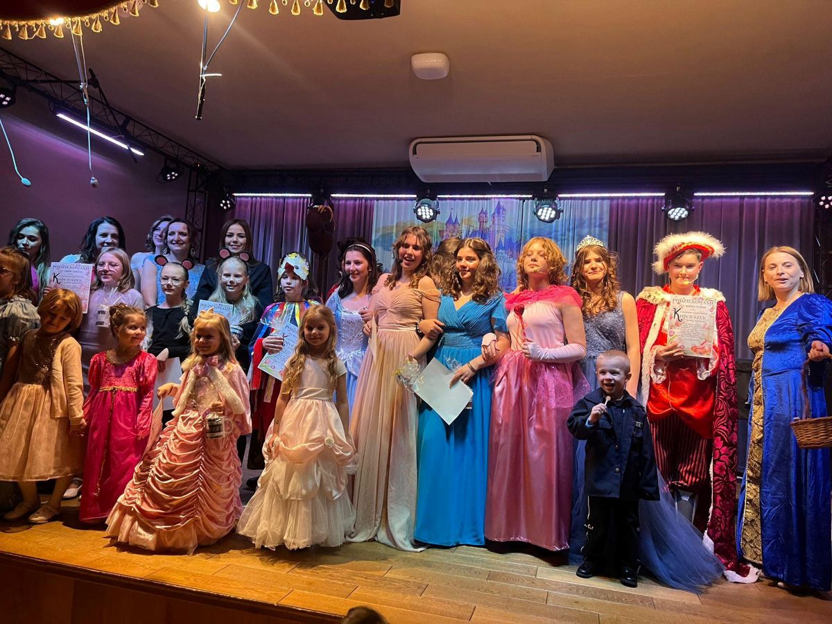 „Kopciuszek w nowej odsłonie” – wyjątkowy wieczór w GOKiB w Niwiskach