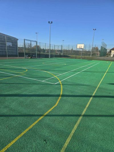 Boisko wielofunkcyjne w Niwiskach w nowej odsłonie
