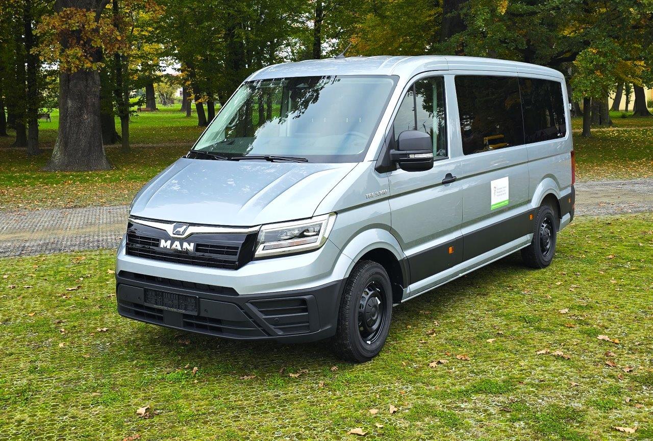 Nowe auto przeznaczone do przewozu osób niepełnosprawnych już w Gminie Niwiska