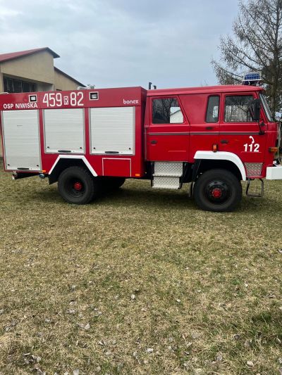 sprzedaż samochodu specjalnego pożarniczego marki Star 244